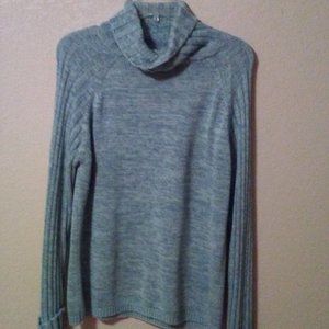 Women's Neck Sweater